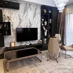 Serenity Residens Two Bedrooms * 阿拉尼亚