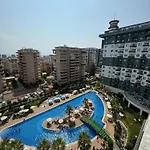 Serenity Residens Two Bedrooms 公寓 *